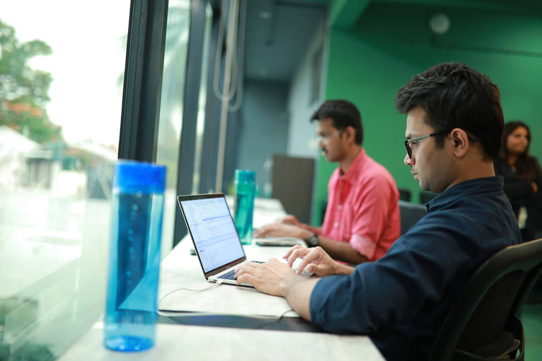 Managed Office vs Coworking Space: Key Differences, Costs & What to Choose